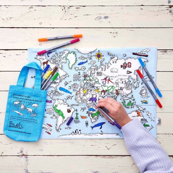 world map colouring in