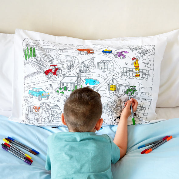 colour your own pillowcase gift bundle